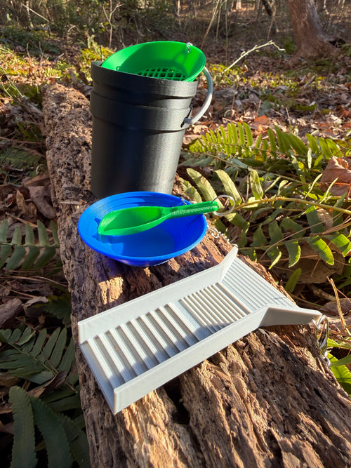 Functional Gold Mining Classifier Keychain – 3D Printed Mini Sifter